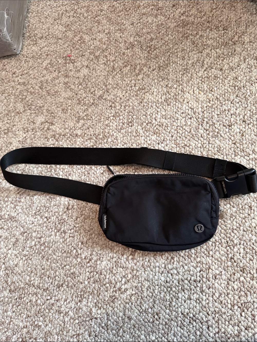 lululemon athletica Black women’s crossbody Bag
